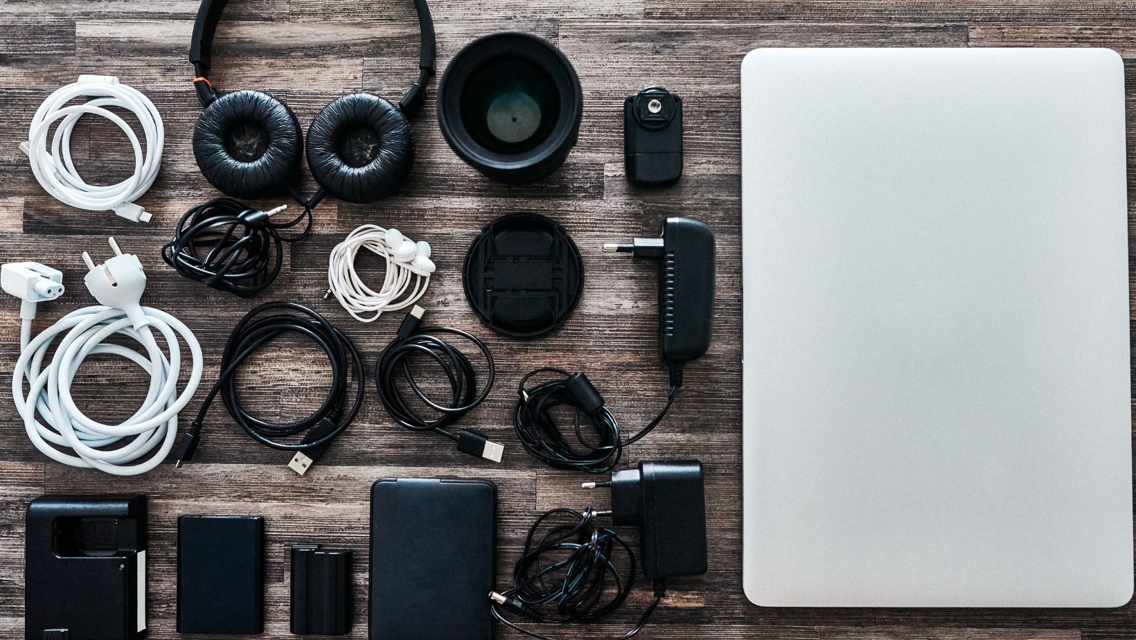 Read more about the article USB Gadgets That Will Transform Your Workspace: Fun, Functional, and Must-Have